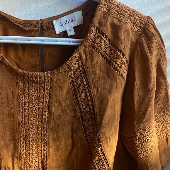 short sleeved blouse - Picture 1 of 2